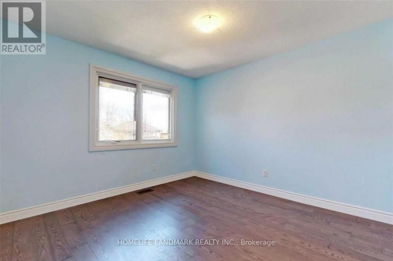 2198 Arbourview Drive, Oakville, Ontario  L6M 3N7 - Photo 13 - W12561360