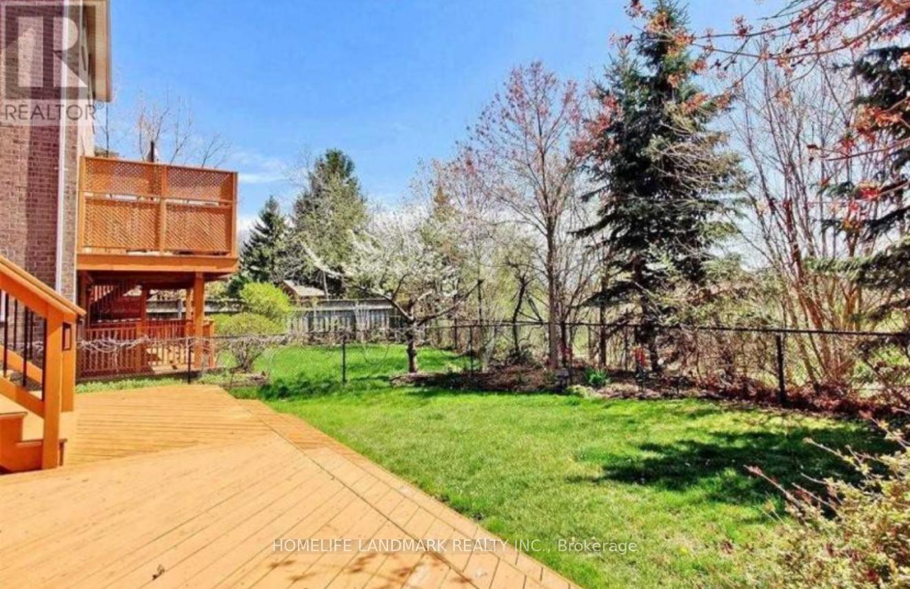 2198 Arbourview Drive, Oakville, Ontario  L6M 3N7 - Photo 19 - W12561360