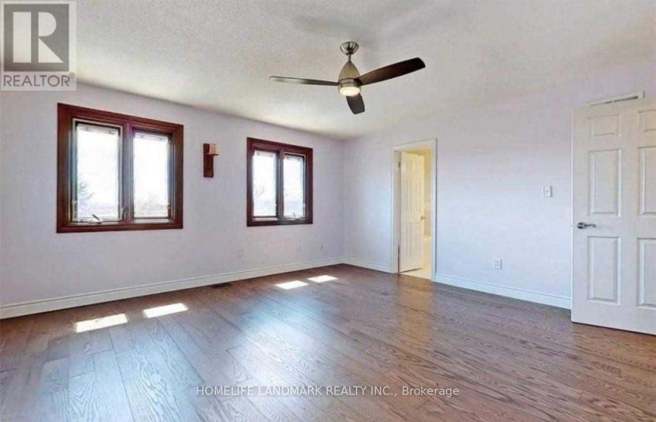 2198 Arbourview Drive, Oakville, Ontario  L6M 3N7 - Photo 7 - W12561360