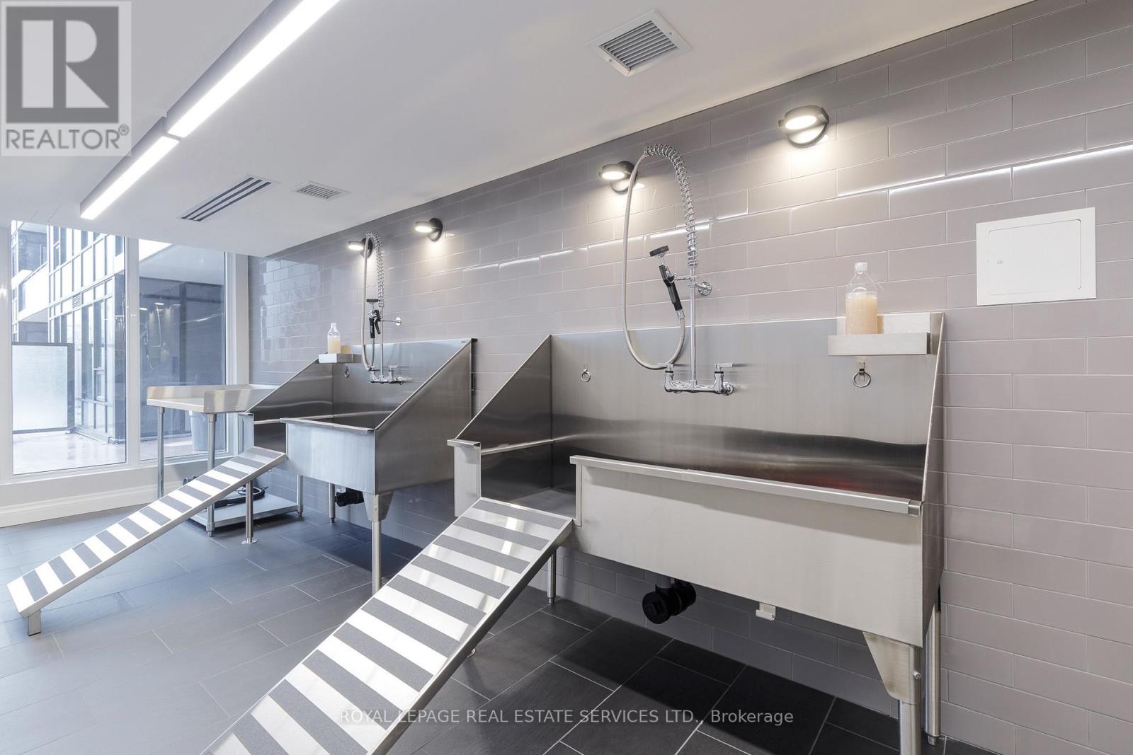 616 - 2333 Taunton Road, Oakville, Ontario  L6H 0N5 - Photo 26 - W12561394