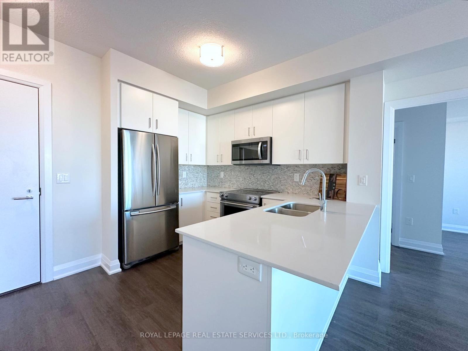 616 - 2333 Taunton Road, Oakville, Ontario  L6H 0N5 - Photo 5 - W12561394