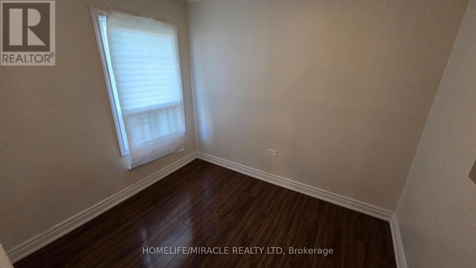 72 Frederick Street, Brampton, Ontario  L6Y 1G8 - Photo 11 - W12561410