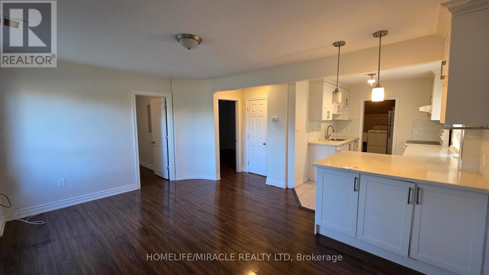 72 Frederick Street, Brampton, Ontario  L6Y 1G8 - Photo 6 - W12561410