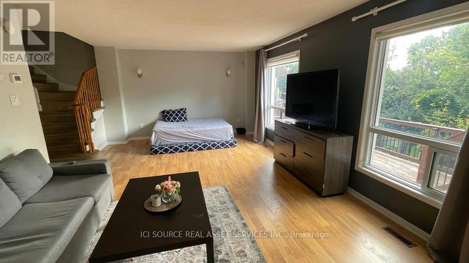 Main - 27 Vivians Crescent, Brampton, Ontario  L6Y 4V1 - Photo 19 - W12561412