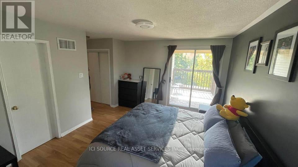 Main - 27 Vivians Crescent, Brampton, Ontario  L6Y 4V1 - Photo 6 - W12561412