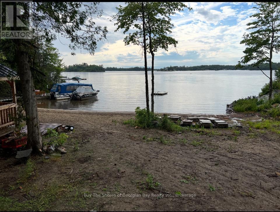 15212 Georgian Bay Shore, Georgian Bay, Ontario  P0E 1E0 - Photo 2 - X12551240