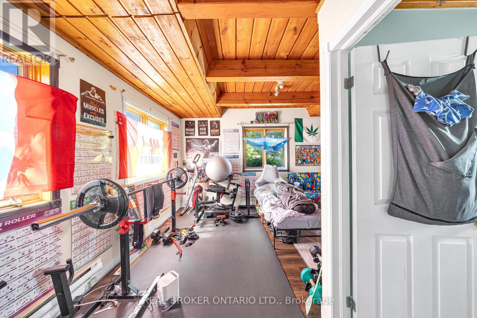 710 Cameron Street, Peterborough Central, Ontario  K9J 3Z8 - Photo 35 - X12561298