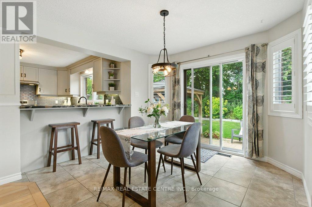 120 Spencer Drive, Centre Wellington, Ontario  N0B 1S0 - Photo 16 - X12561304