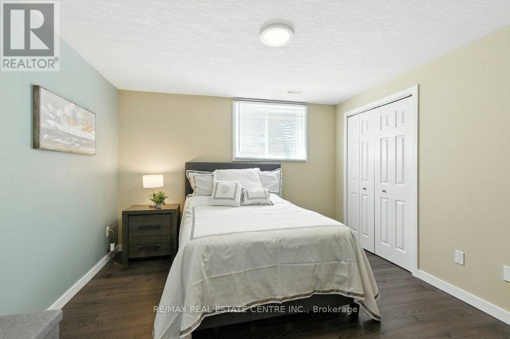 120 Spencer Drive, Centre Wellington, Ontario  N0B 1S0 - Photo 39 - X12561304