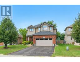 120 SPENCER DRIVE, Centre Wellington, Ontario