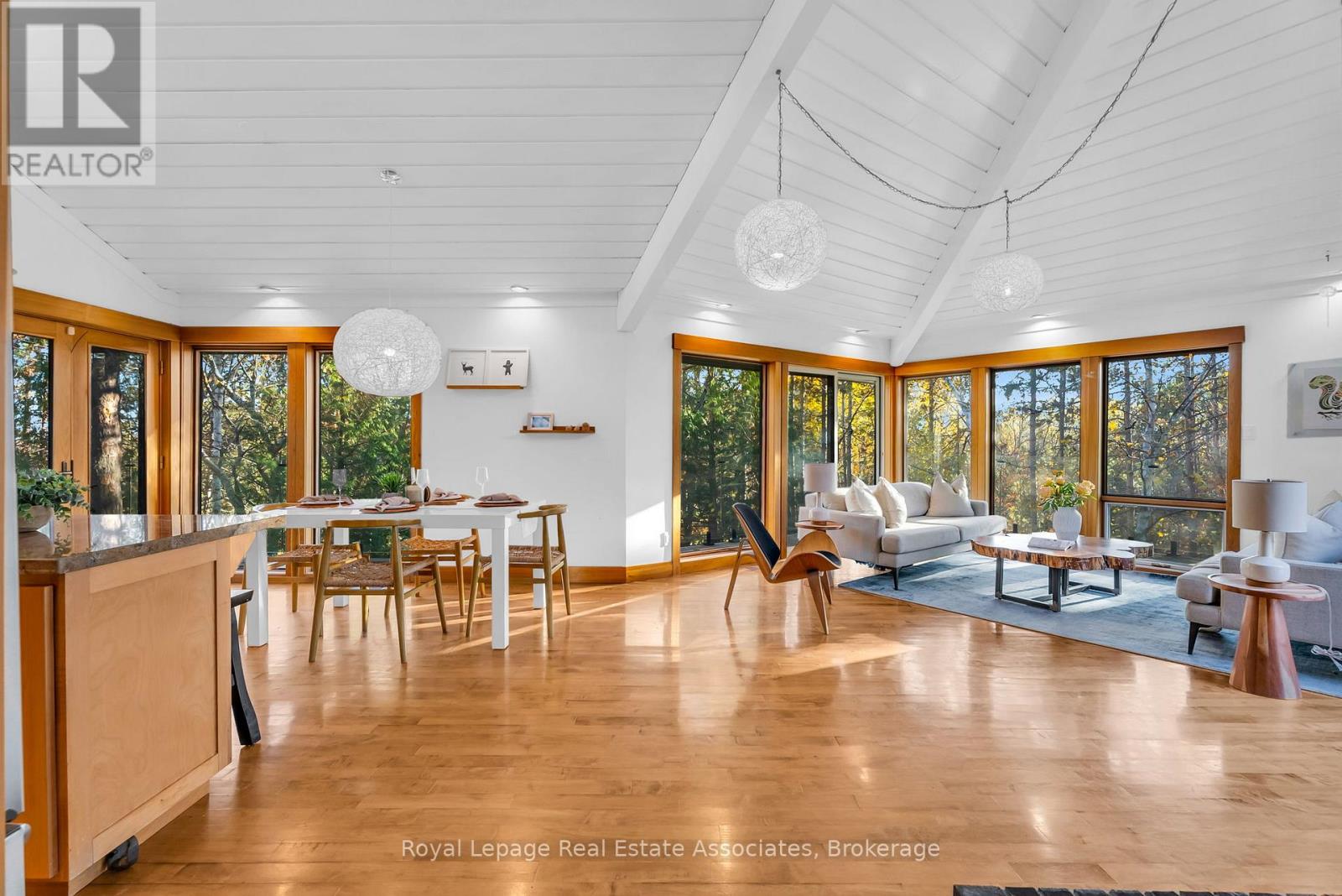 758129 2nd Line E, Mulmur, Ontario  L9V 0G8 - Photo 12 - X12561320