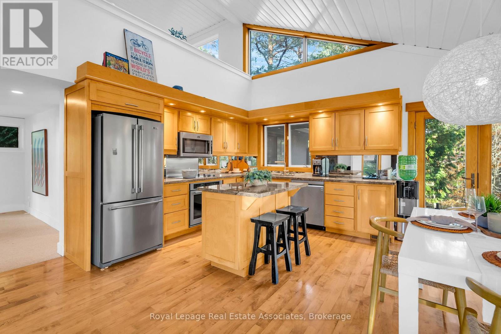 758129 2nd Line E, Mulmur, Ontario  L9V 0G8 - Photo 14 - X12561320