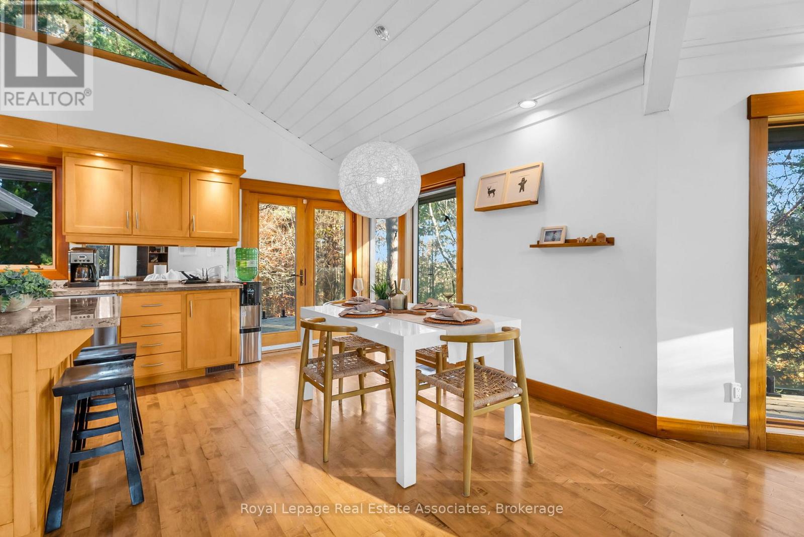 758129 2nd Line E, Mulmur, Ontario  L9V 0G8 - Photo 19 - X12561320