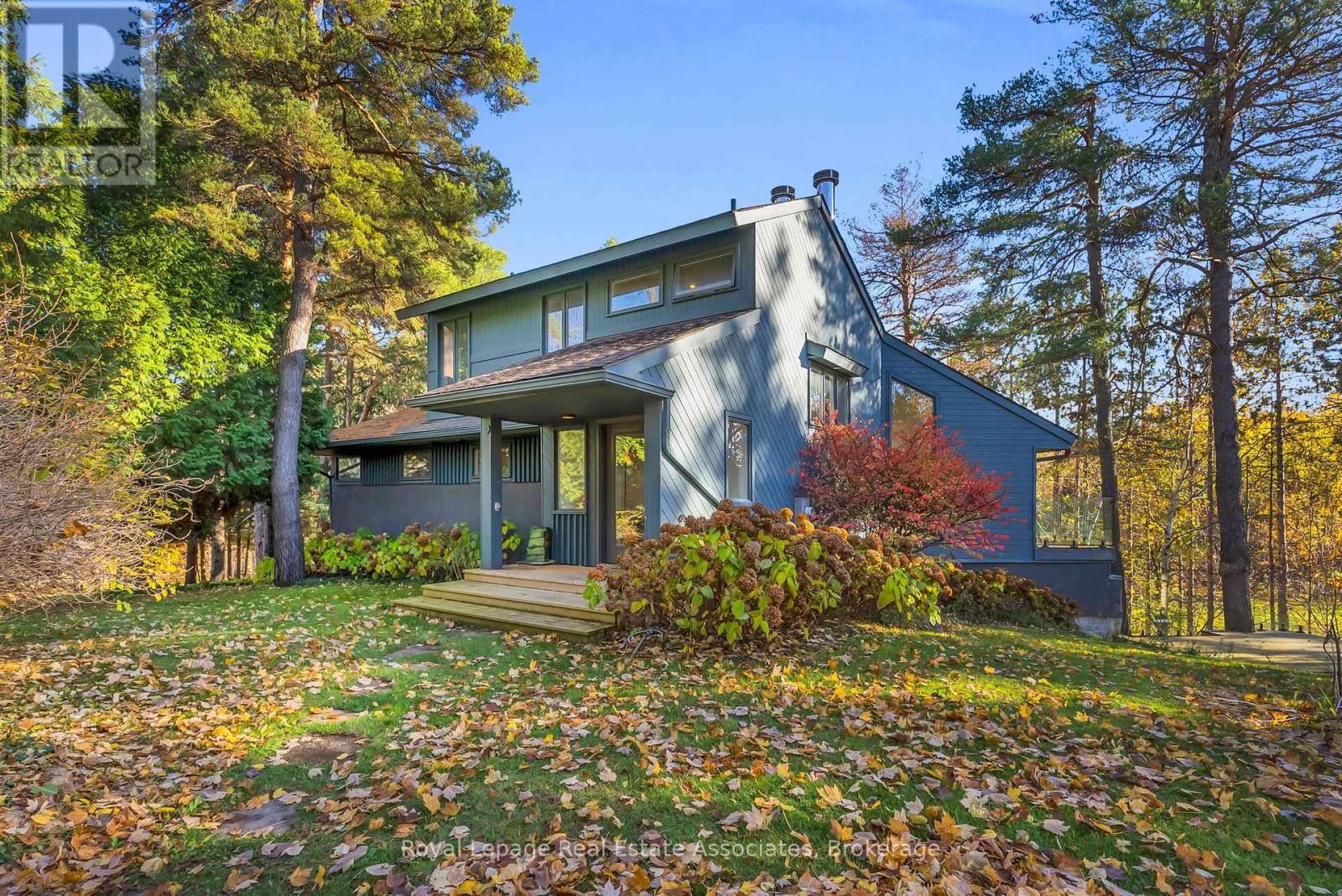 758129 2nd Line E, Mulmur, Ontario  L9V 0G8 - Photo 2 - X12561320