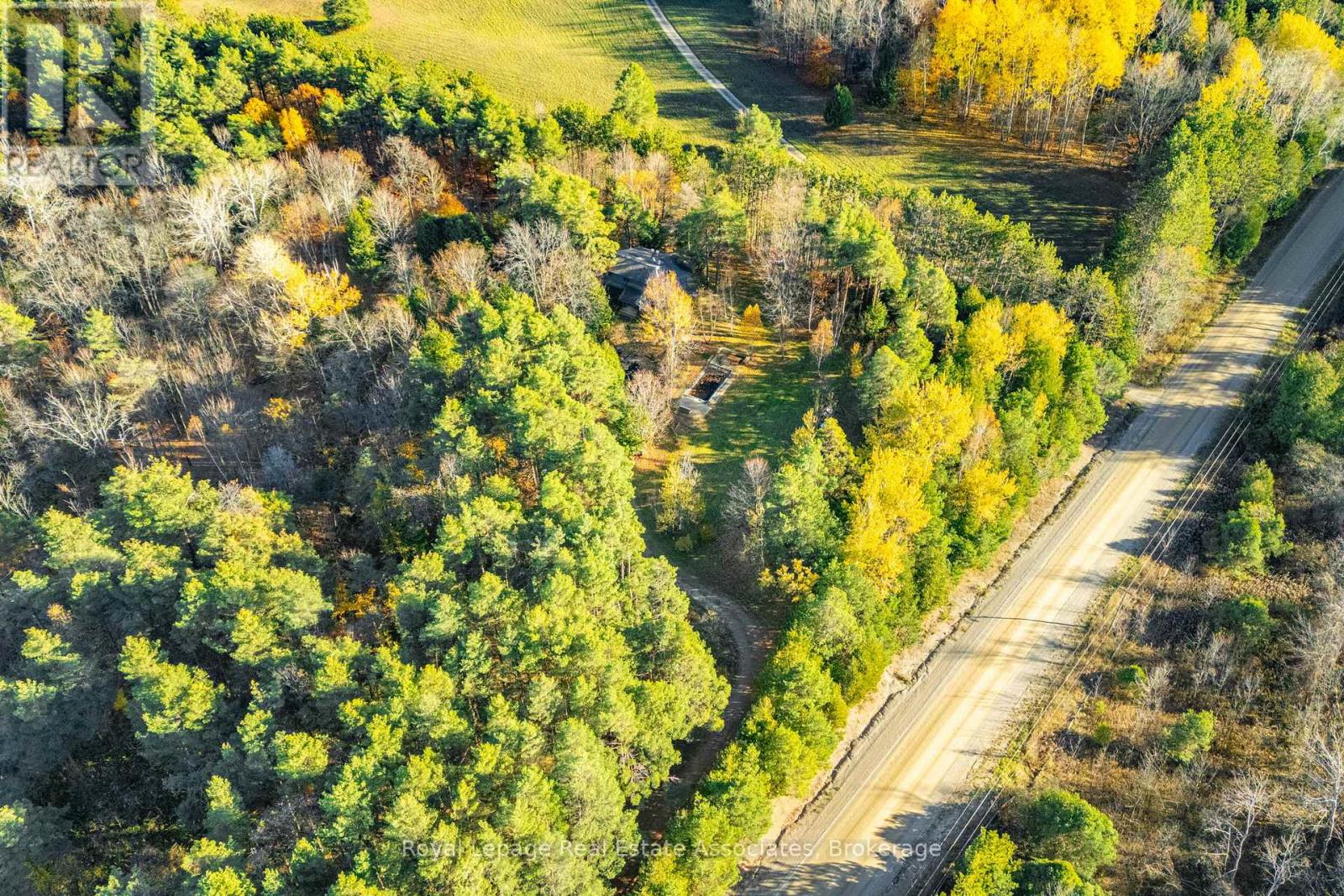 758129 2nd Line E, Mulmur, Ontario  L9V 0G8 - Photo 3 - X12561320
