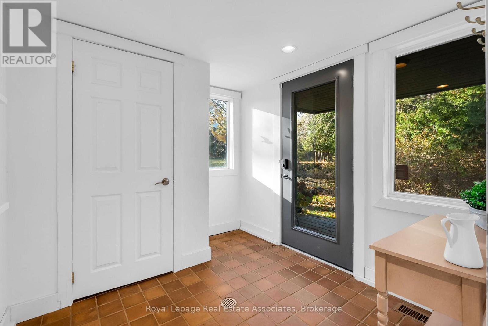 758129 2nd Line E, Mulmur, Ontario  L9V 0G8 - Photo 9 - X12561320