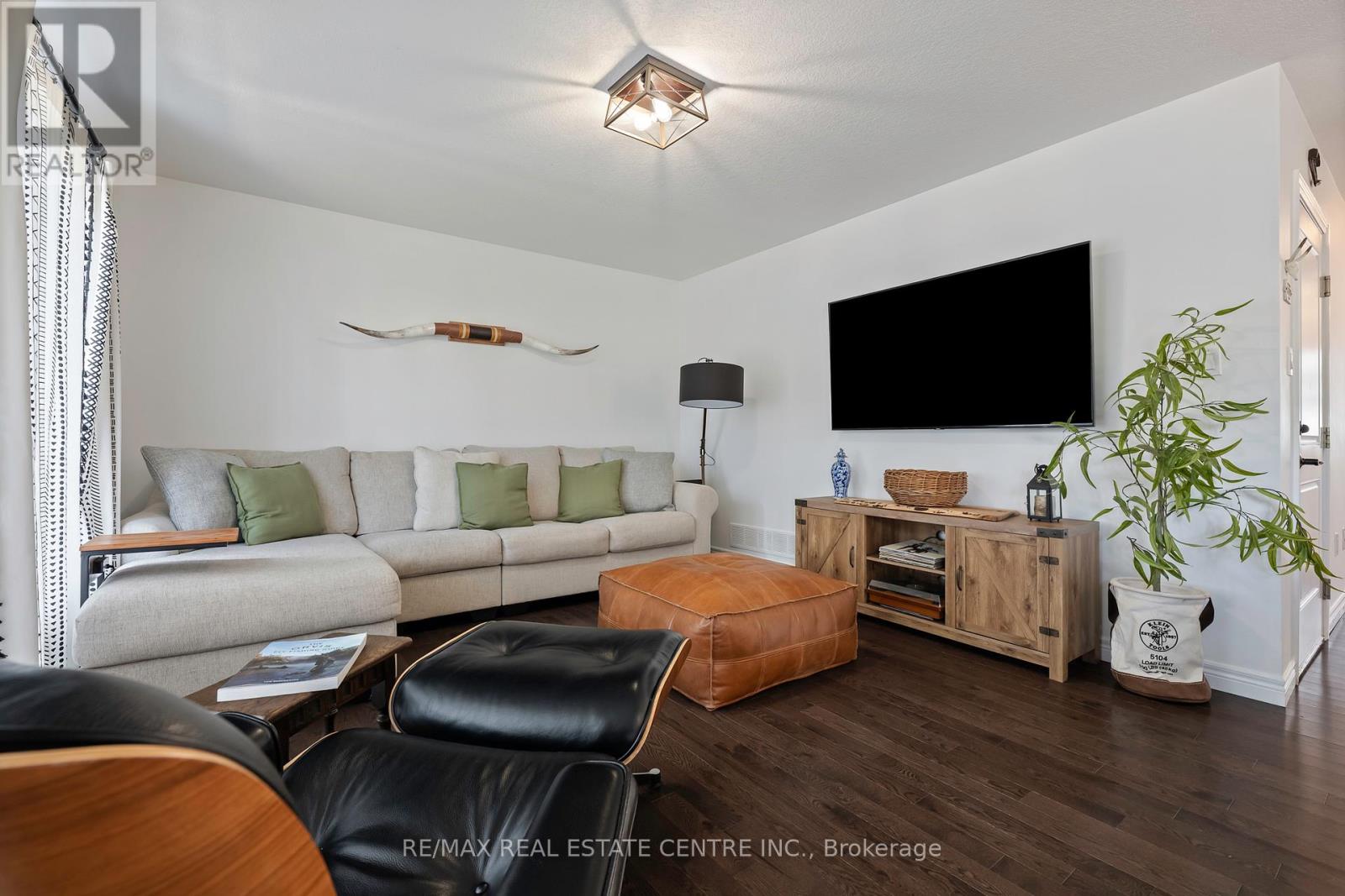 121 Taylor Drive, East Luther Grand Valley, Ontario  L9W 6P1 - Photo 21 - X12561362