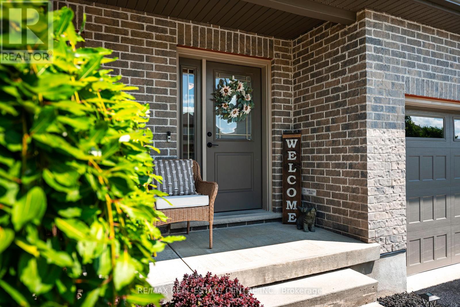 121 Taylor Drive, East Luther Grand Valley, Ontario  L9W 6P1 - Photo 5 - X12561362