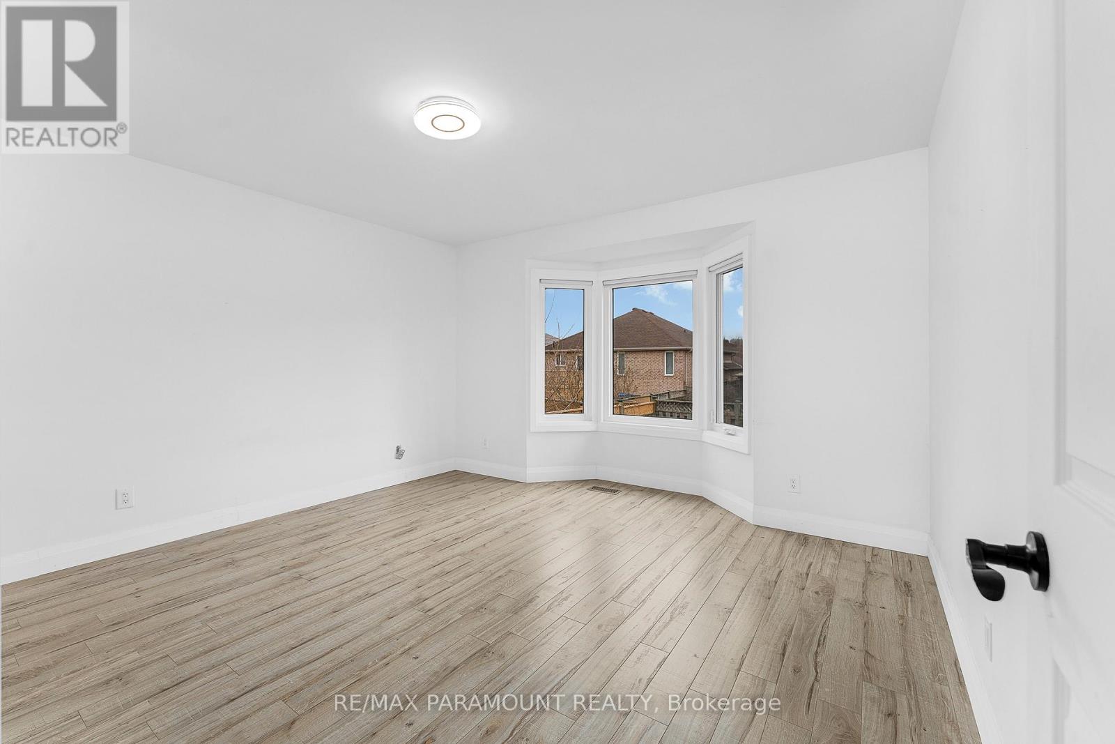 511 Gauthier Drive, Tecumseh, Ontario  N8N 3K8 - Photo 14 - X12561364