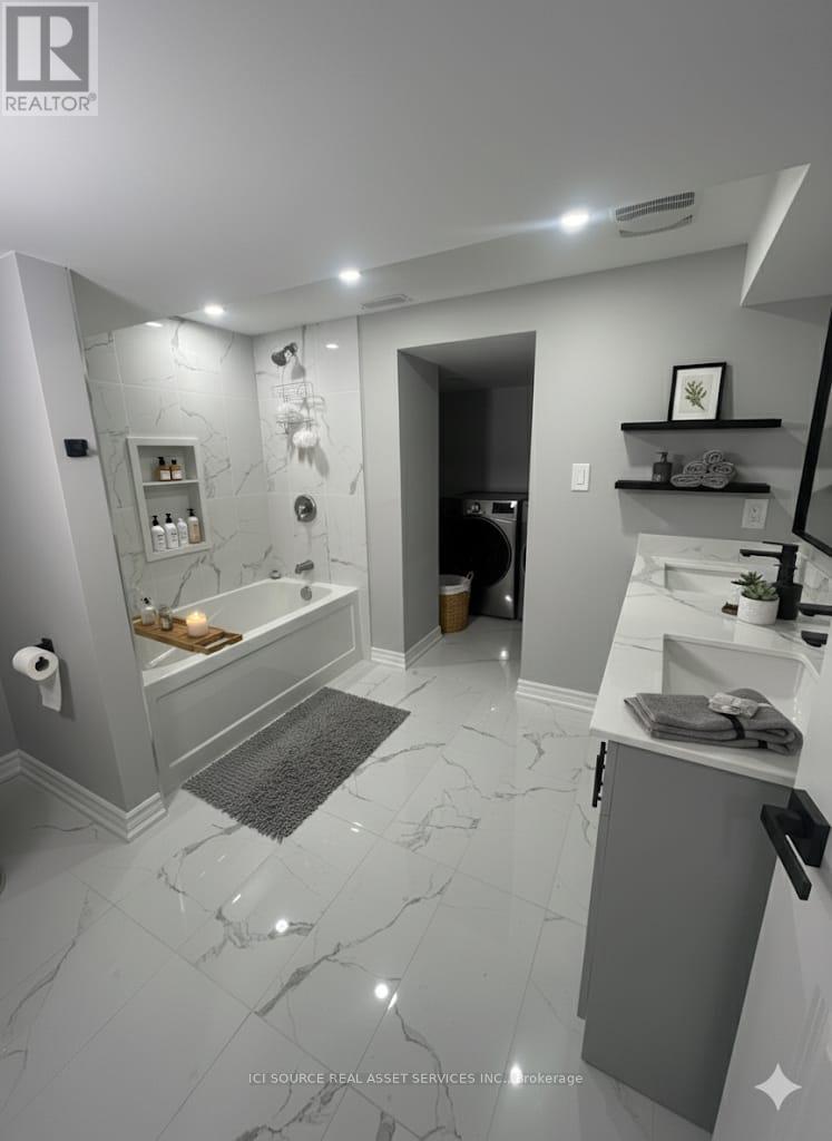 B - 44 Patterson Avenue, Brantford, Ontario  N3S 6X2 - Photo 5 - X12561396