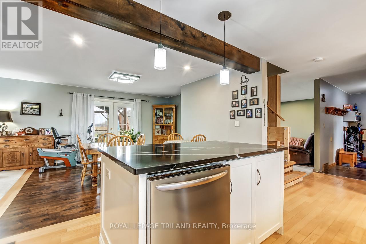 25941 Argyle Line, West Elgin, Ontario  N0L 2P0 - Photo 14 - X12561424