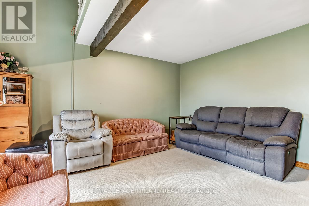 25941 Argyle Line, West Elgin, Ontario  N0L 2P0 - Photo 16 - X12561424