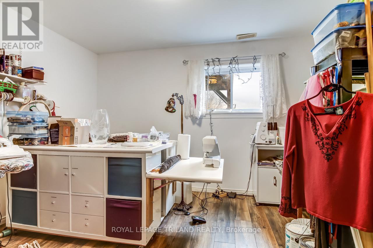 25941 Argyle Line, West Elgin, Ontario  N0L 2P0 - Photo 24 - X12561424