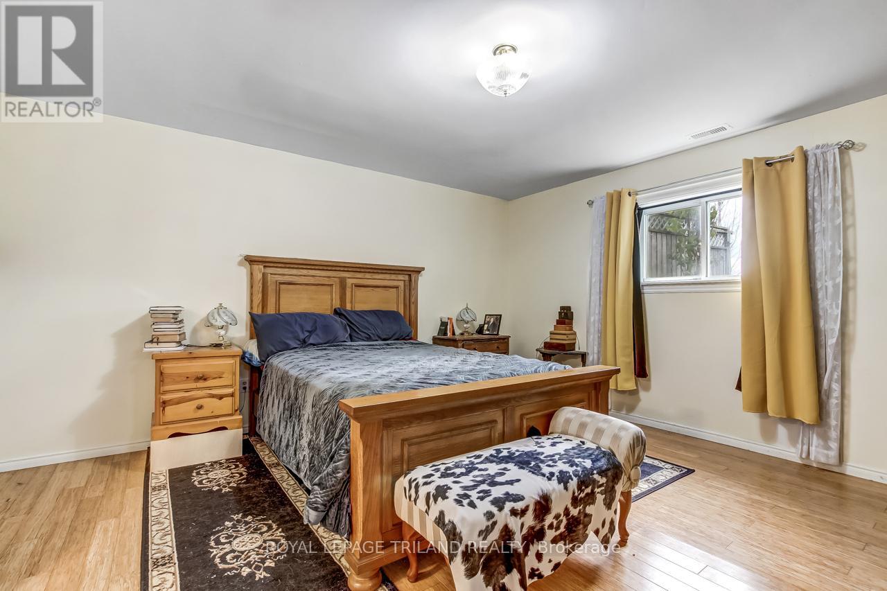 25941 Argyle Line, West Elgin, Ontario  N0L 2P0 - Photo 25 - X12561424