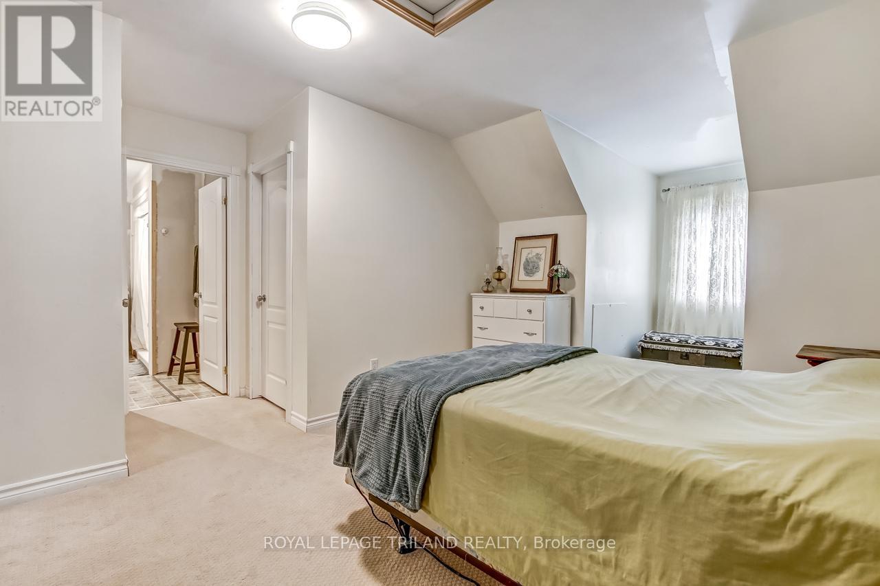 25941 Argyle Line, West Elgin, Ontario  N0L 2P0 - Photo 30 - X12561424