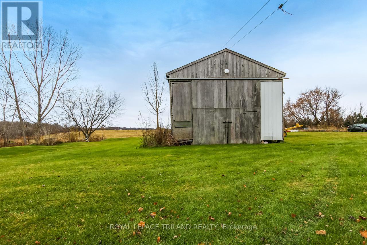 25941 Argyle Line, West Elgin, Ontario  N0L 2P0 - Photo 45 - X12561424