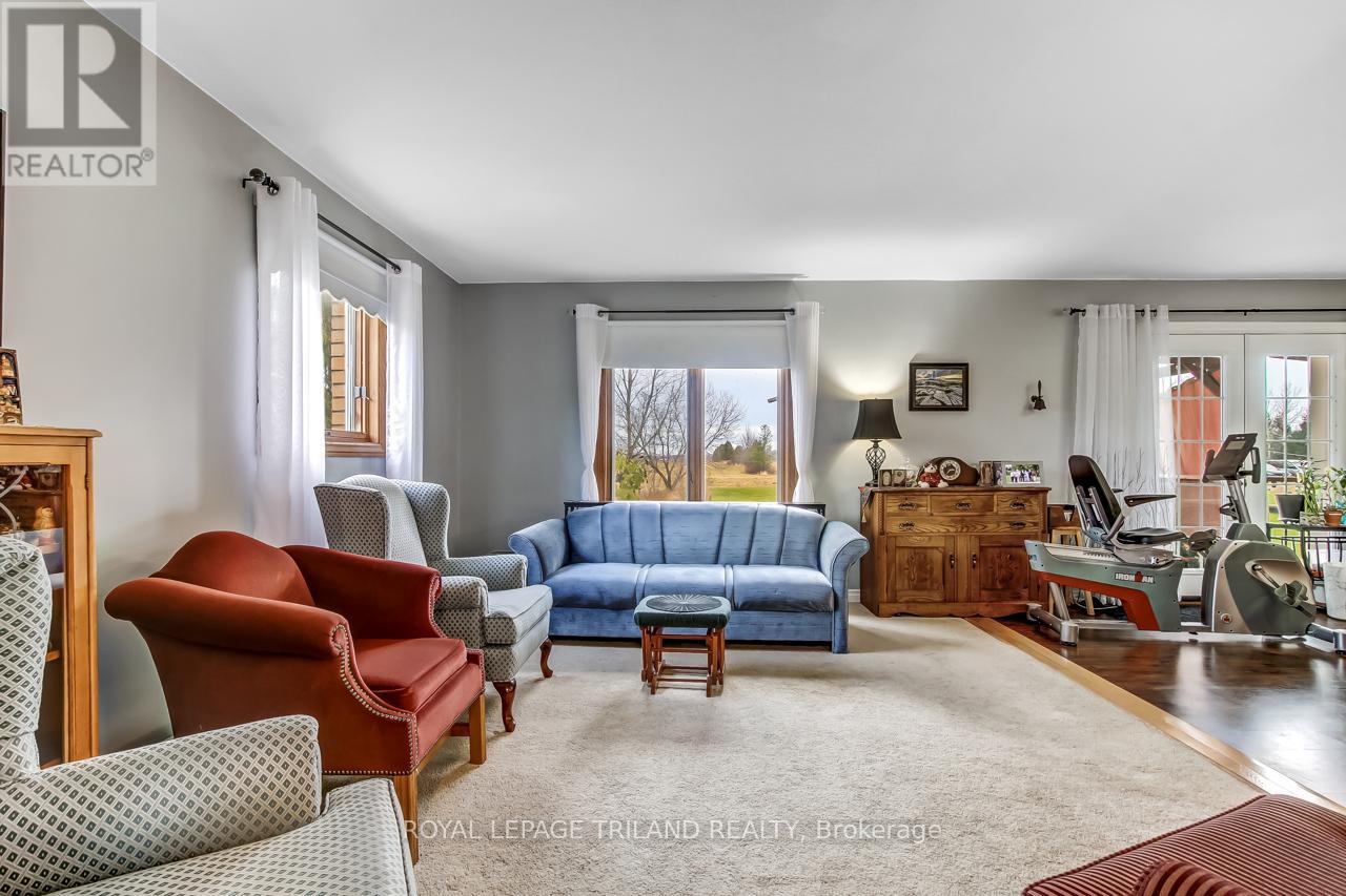 25941 Argyle Line, West Elgin, Ontario  N0L 2P0 - Photo 6 - X12561424