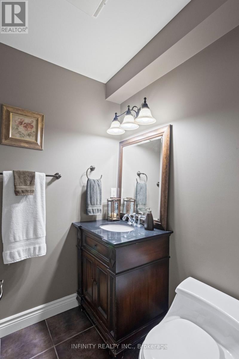 251 Hunt Club Drive, London North, Ontario  N6H 3Z2 - Photo 18 - X12561436