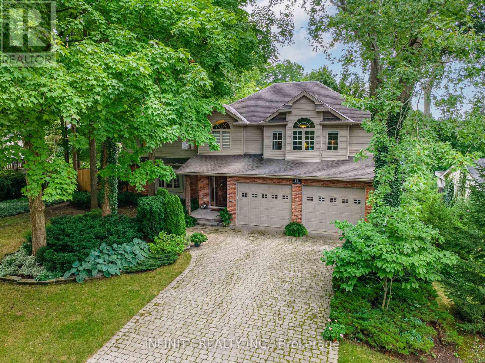 251 Hunt Club Drive, London North, Ontario  N6H 3Z2 - Photo 2 - X12561436