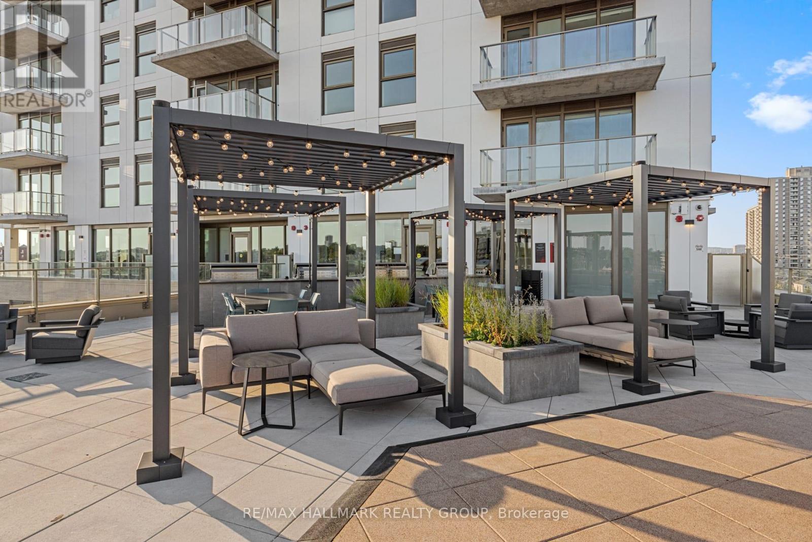 810 - 300 Mcrae Avenue, Ottawa, Ontario  K1Z 0C6 - Photo 4 - X12561430