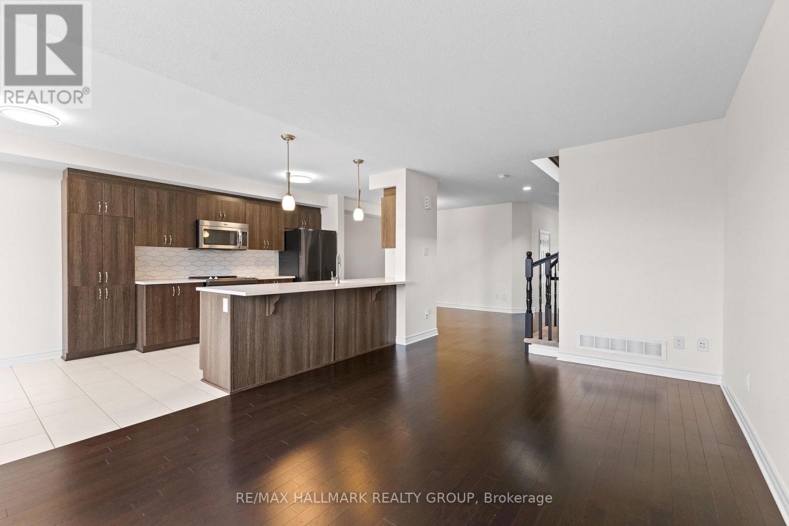420 Barrick Hill Road, Ottawa, Ontario  K2M 0H7 - Photo 16 - X12561432