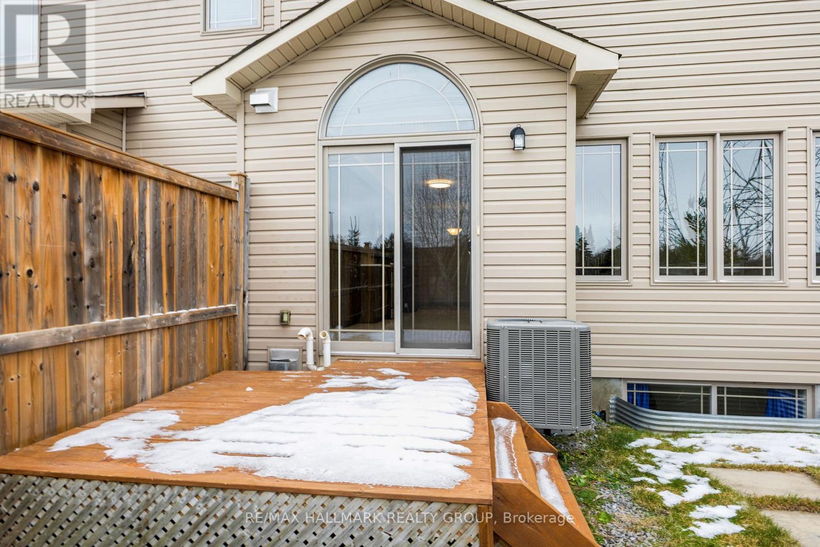 420 Barrick Hill Road, Ottawa, Ontario  K2M 0H7 - Photo 36 - X12561432