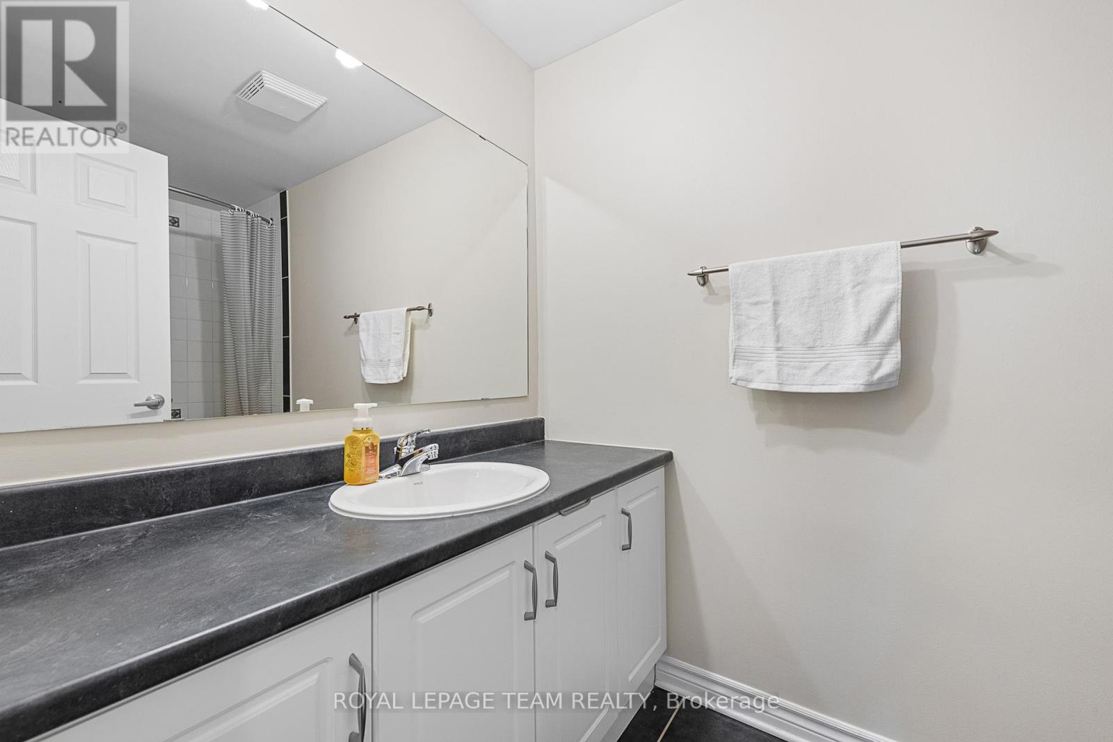 54 - 227 Ridgepark Private, Ottawa, Ontario  K2G 1H1 - Photo 20 - X12560494