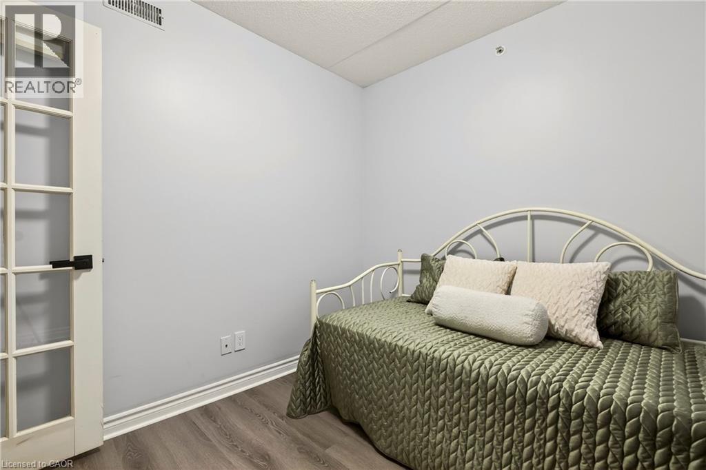 1431 Walkers Line Unit# 107, Burlington, Ontario  L7M 4P3 - Photo 32 - 40789196