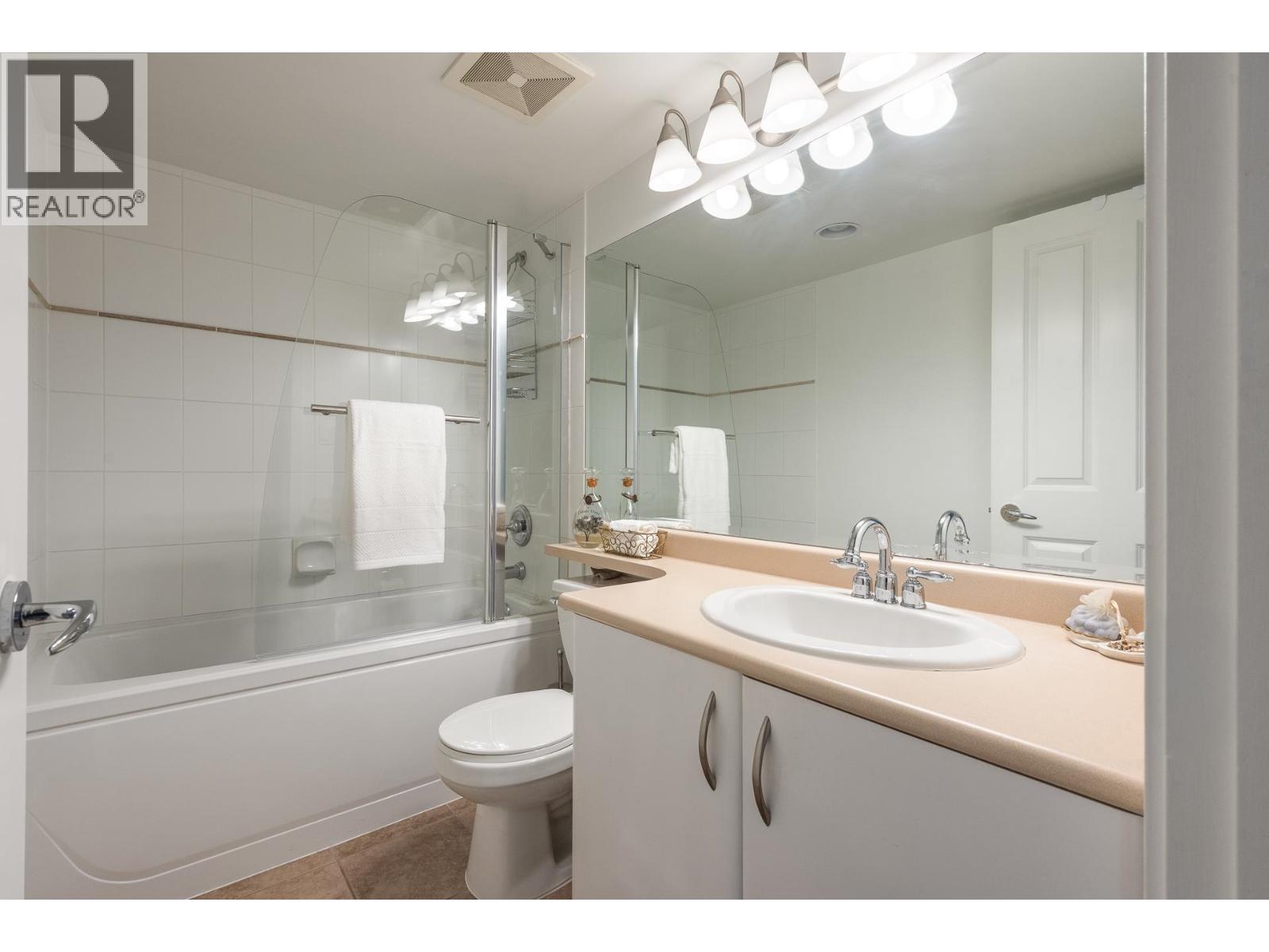 1701 720 Hamilton Street, New Westminster, British Columbia V3M 7A6 - Photo 18 - R3068857