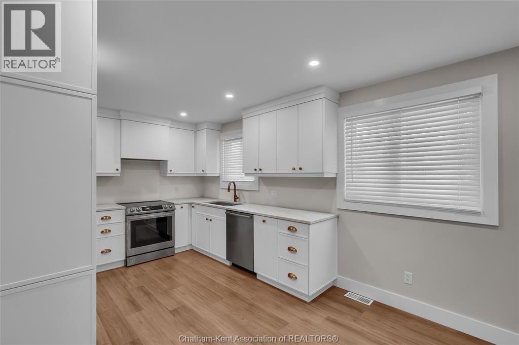 19 Chestnut Drive, Chatham, Ontario  N7M 4Y9 - Photo 17 - 25029196