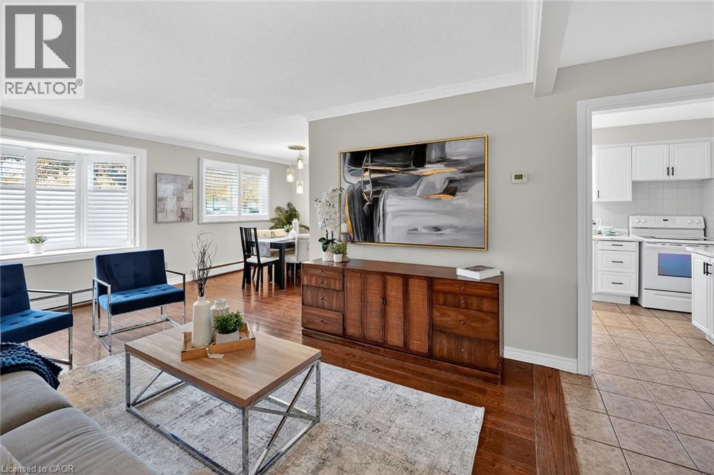 15 Grand Avenue, Grimsby, Ontario  L3M 2R6 - Photo 11 - 40789102