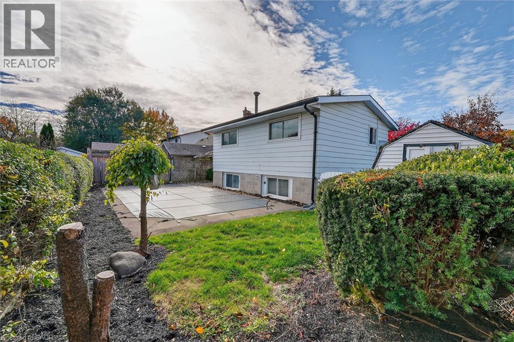 15 Grand Avenue, Grimsby, Ontario  L3M 2R6 - Photo 2 - 40789102