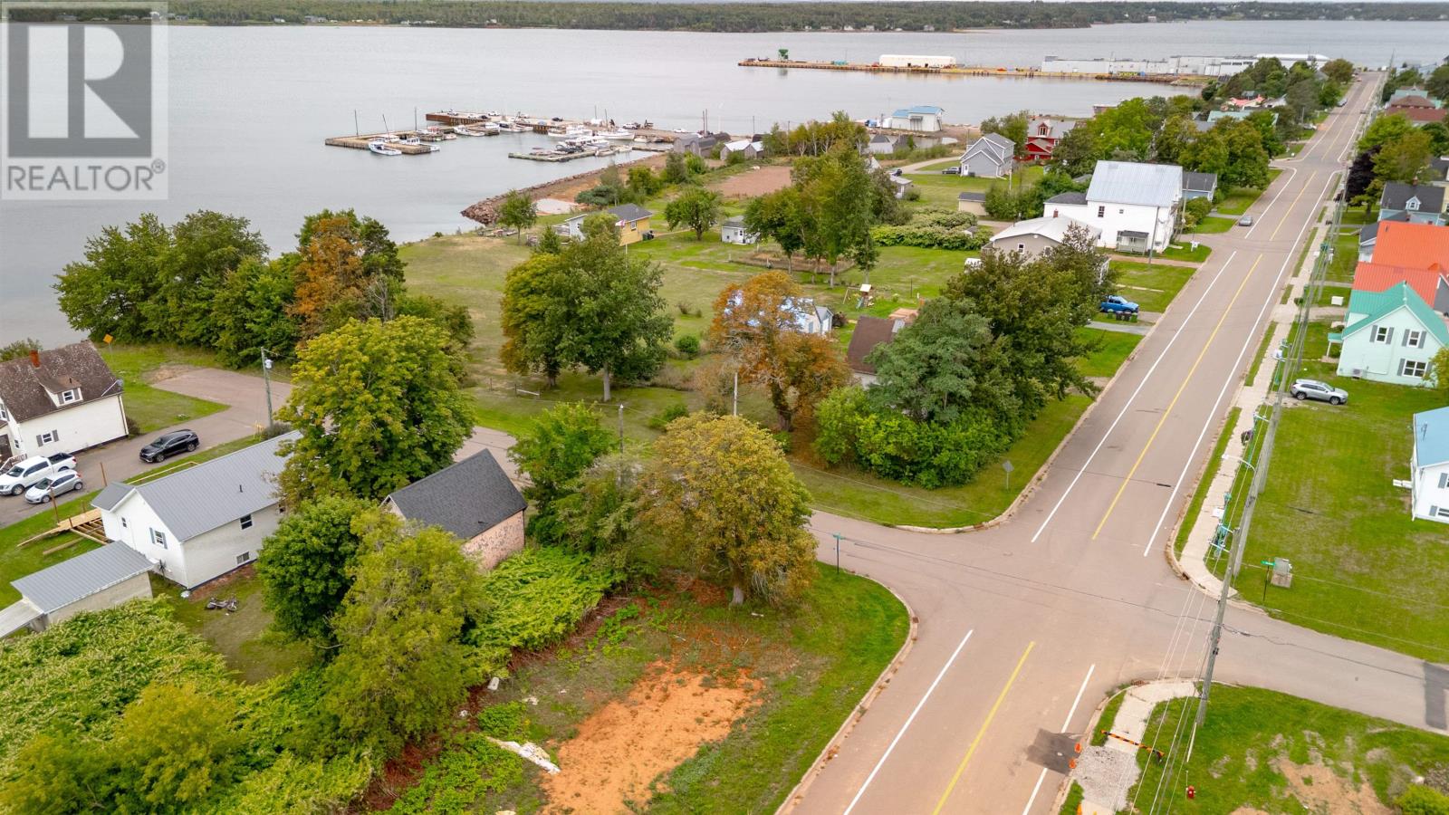 10 Victoria Street, Georgetown, Prince Edward Island  C0A 1L0 - Photo 5 - 202528272