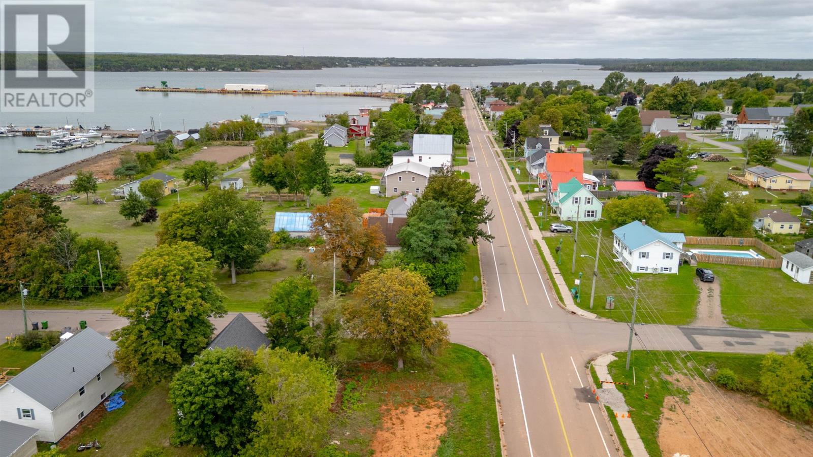 10 Victoria Street, Georgetown, Prince Edward Island  C0A 1L0 - Photo 7 - 202528272