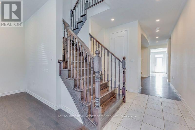 Property at 52 PORTMAN STREET image 3