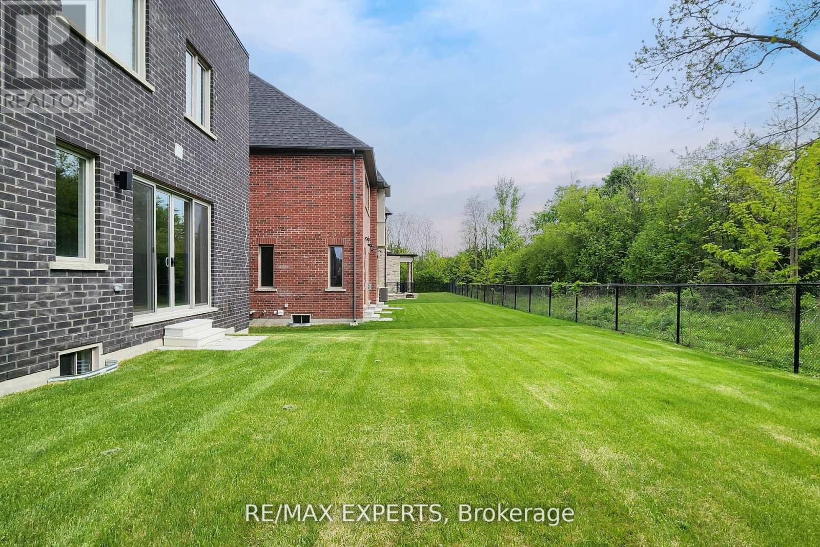 26 Night Sky Court, Richmond Hill, Ontario  L4C 2R4 - Photo 30 - N12560644