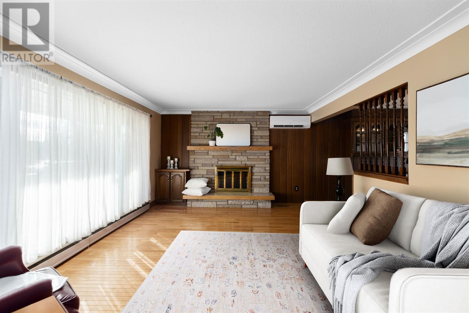 380 Sussex Rd, Sault Ste. Marie, Ontario  P6C 2S6 - Photo 2 - SM253195