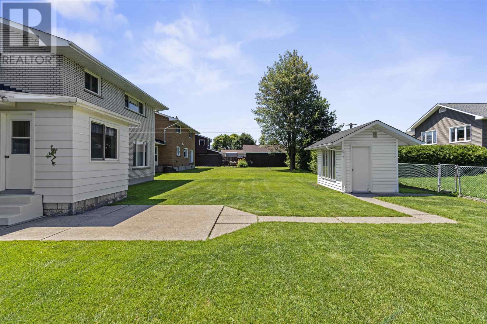 380 Sussex Rd, Sault Ste. Marie, Ontario  P6C 2S6 - Photo 41 - SM253195