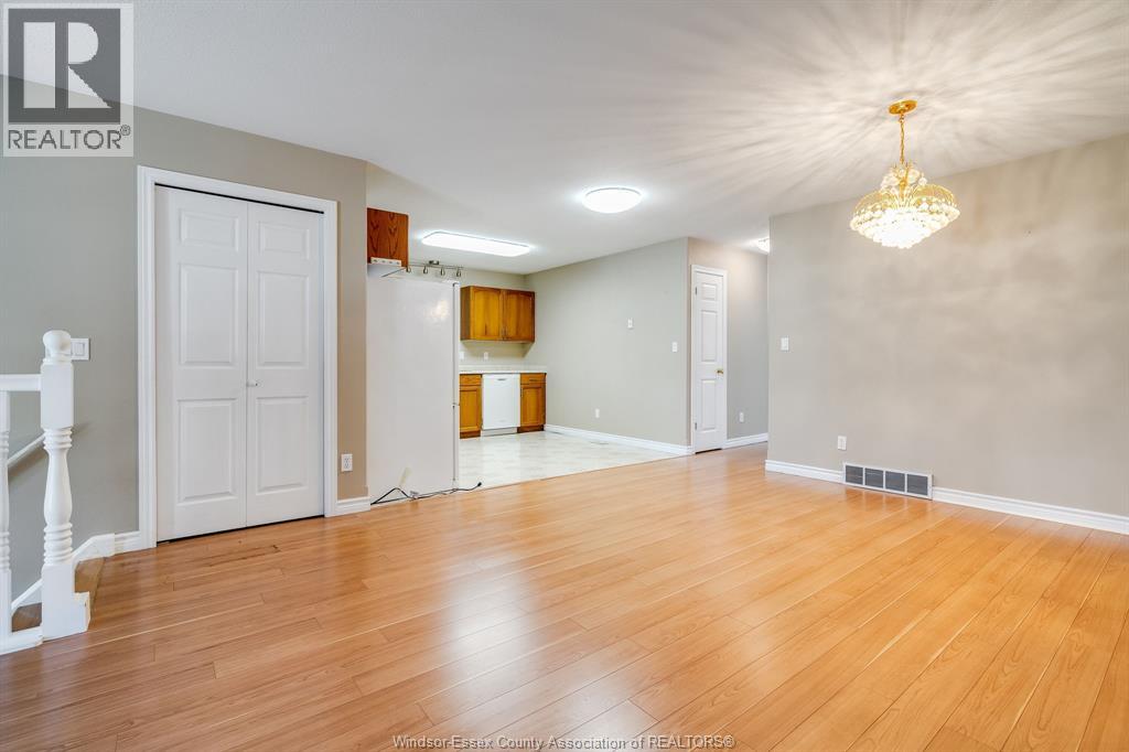 54a Queen Street South, Tilbury, Ontario  N0P 2L0 - Photo 5 - 25027557