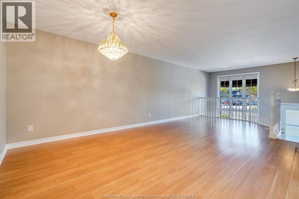 54a Queen Street South, Tilbury, Ontario  N0P 2L0 - Photo 3 - 25027557